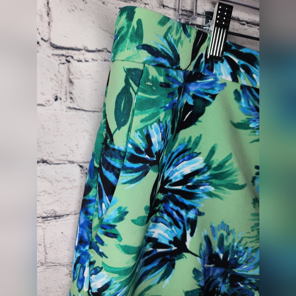Banana Republic Hawaiian Floral Print Dress Shorts Size 12 - Picture 5 of 7
